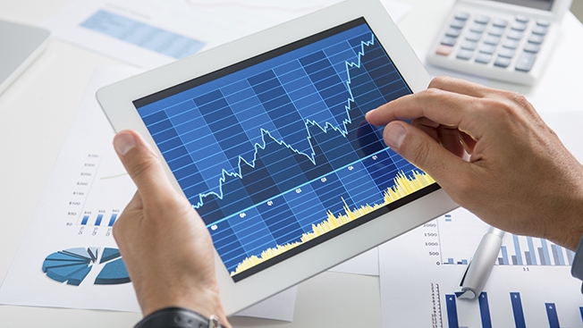 programmatic-tablet-graphs-hed-2014_0